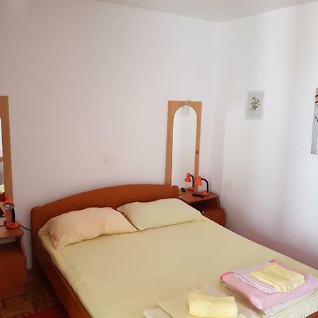 Apartmani Rosanda Петрчане Екстер'єр фото