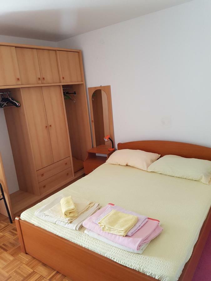 Apartmani Rosanda Петрчане Екстер'єр фото